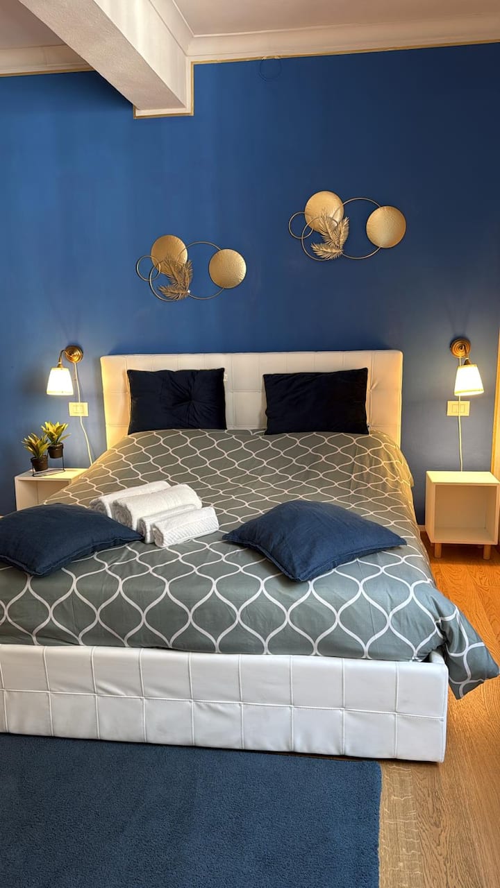 Parma Center Exclusive Apartment (2 Bathrooms) - Parma
