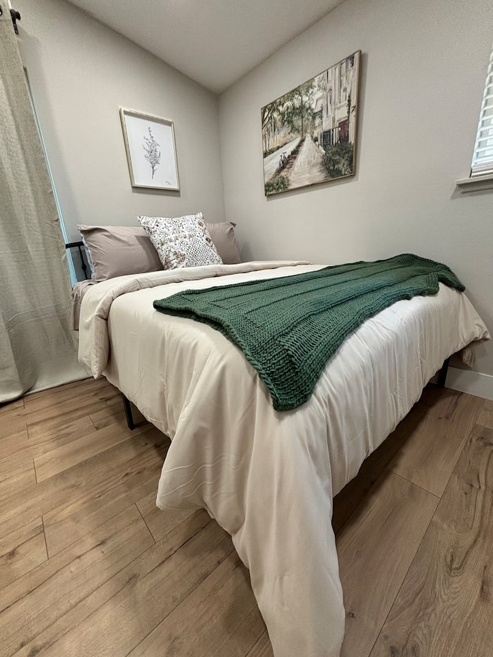 საძინებელი 2