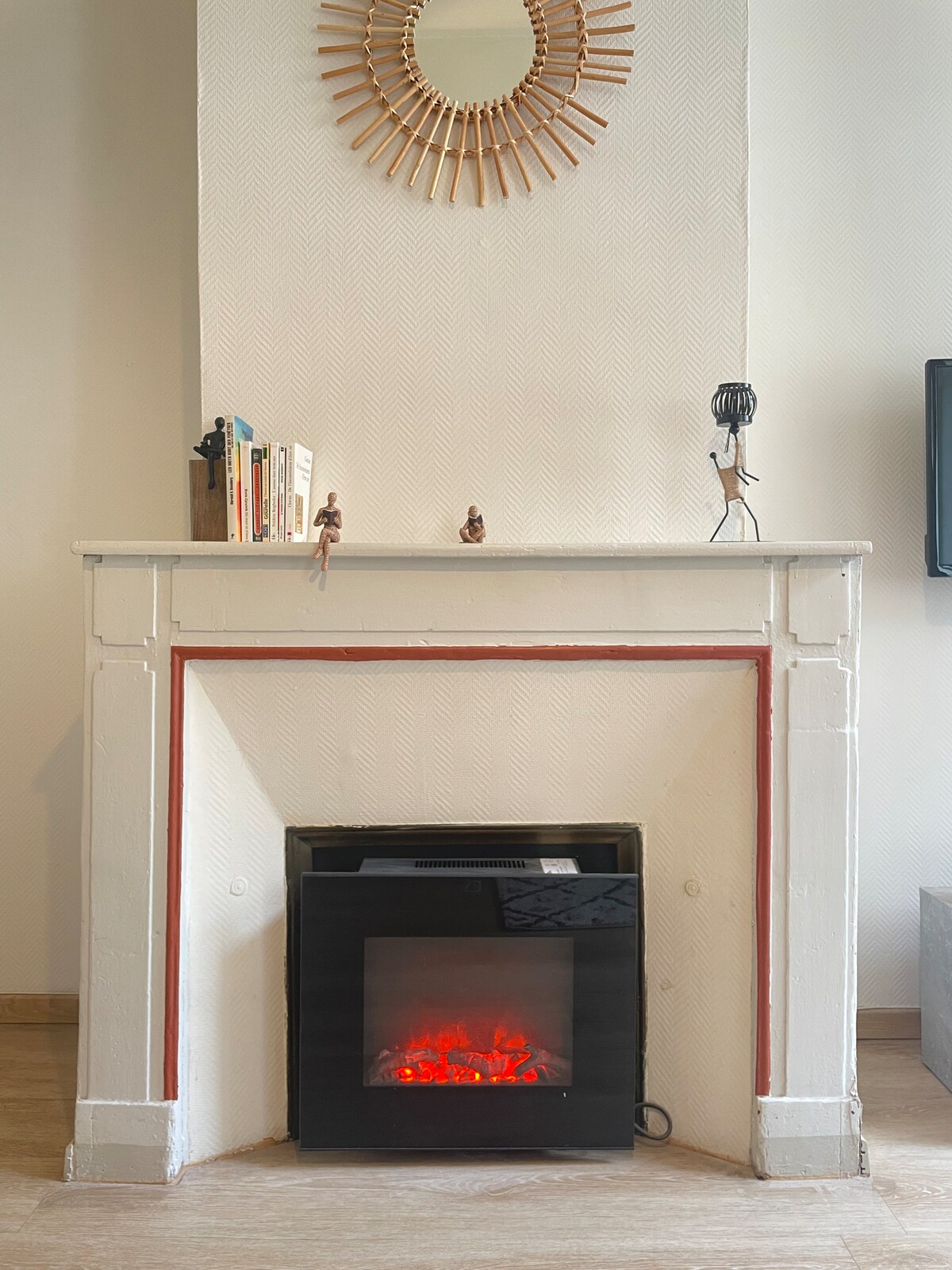 Ელექტრო ბუხარი ატმოსფეროსთვის 