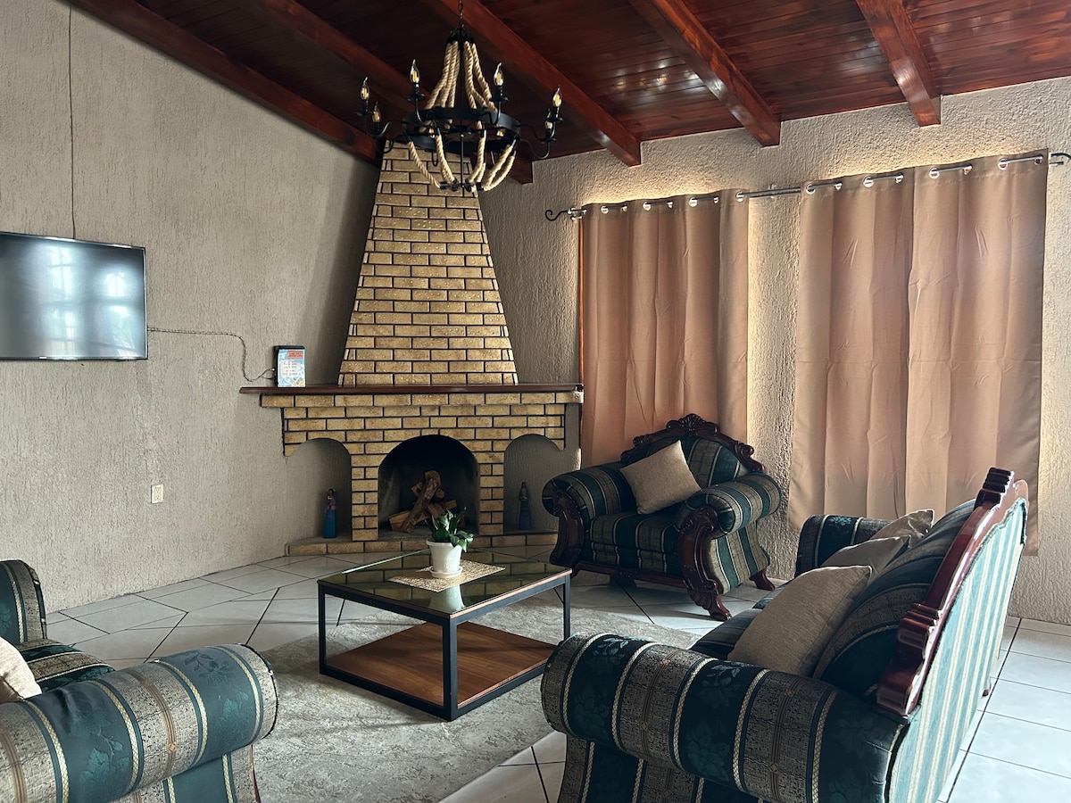 Propiedad de Airbnb exitosa: Centrally located house en Mazamitla