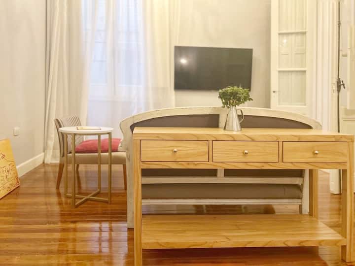 Departamento de 3 ambientes con 2 dormitorios en San Telmo