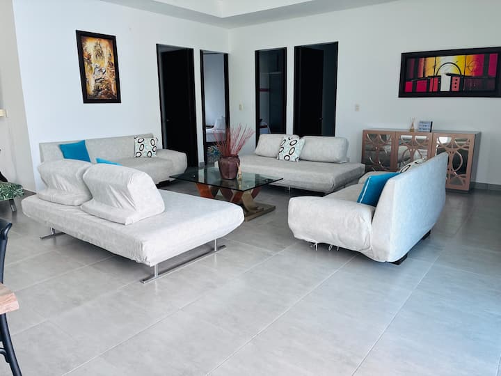 Casa Con Piscina Privada Wifi Aire Acondicionado - El Espinal