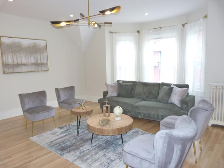 Cozy And Modern Room (Private Bathroom) - Worcester, MA