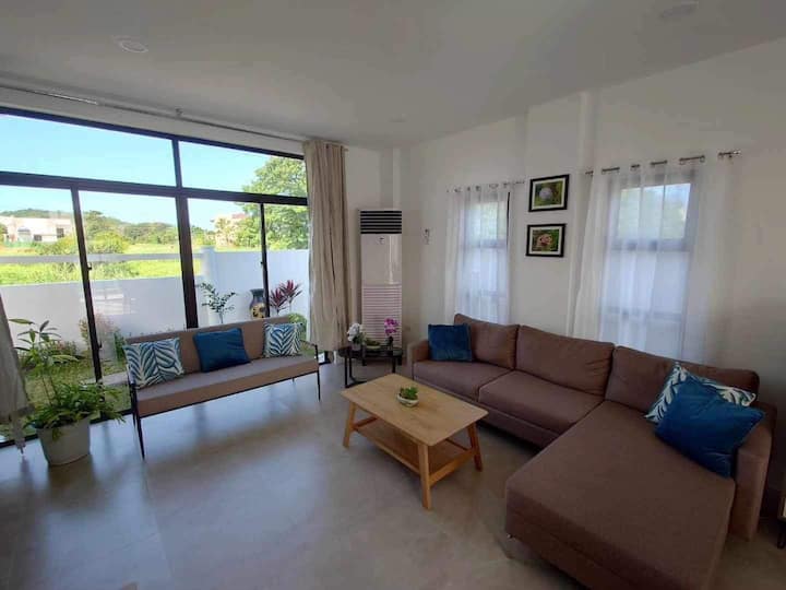 Baybay Villa W/ Pool In Roxas City Capiz - Roxas