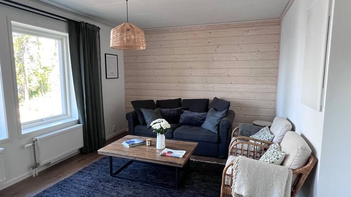 Modern Cottage On Unesco-listed Crater Lake - Alajärvi