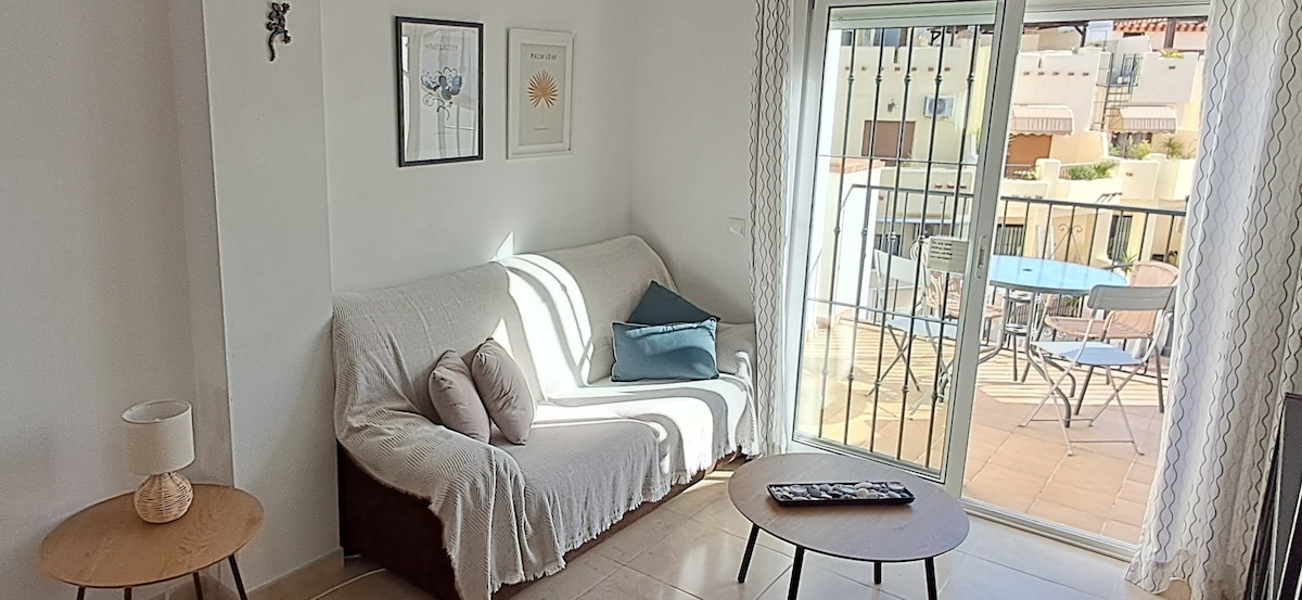 Propriété Airbnb réussie: Burriana Beach, two bedrooms and ocean views à Nerja