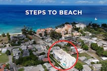 Coral Beach: Pool & Beach Access