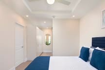 Coral beach 1BR | Steps to Pool