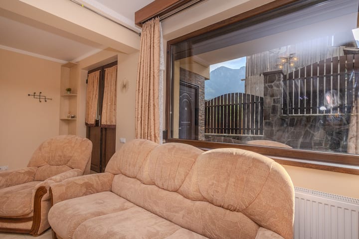Walter Home (Private Terrace & Self Check-in) - Bușteni