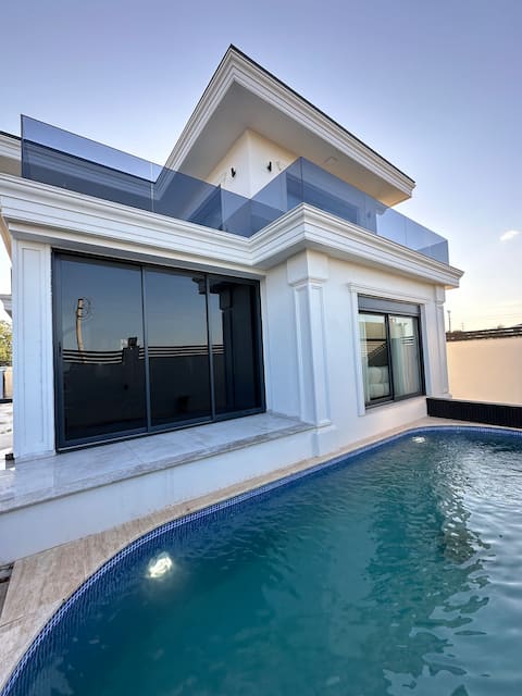 Ultra Lüks Müstakil HavuzluVilla