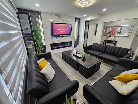 Pleasant 4bdr,2bath home w/parking, porch, backyd