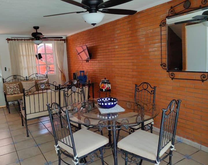 Yautepec, Mor.
Casa Campestre
Wifi. Pet Friendly - Yautepec de Zaragoza
