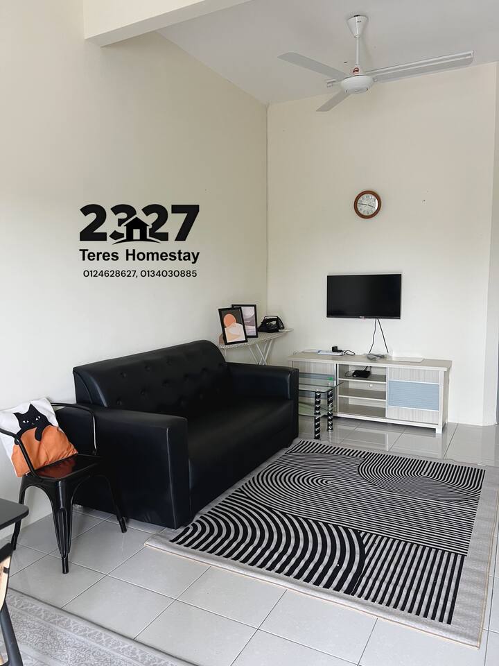 3 Bedrooms & 2 Bathrooms (2 Ac 1 Fan) - Padang Besar