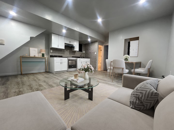 Newly Renovated 2br With Outdoor - The Bronx, NY