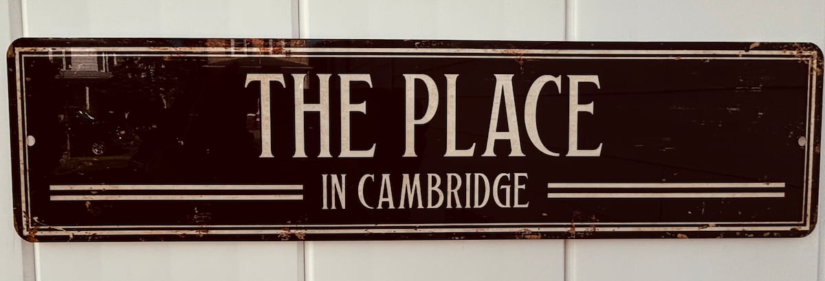 Top Airbnb: The Place in Cambridge-Summer is here! in Cambridge