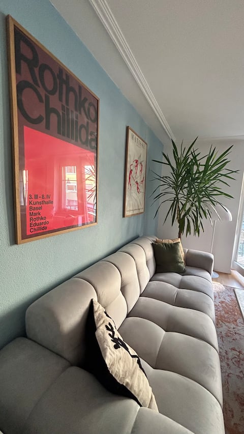 Popular Airbnb listing: A jewel in Zurich's Seefeld district by the lake in Seefeld