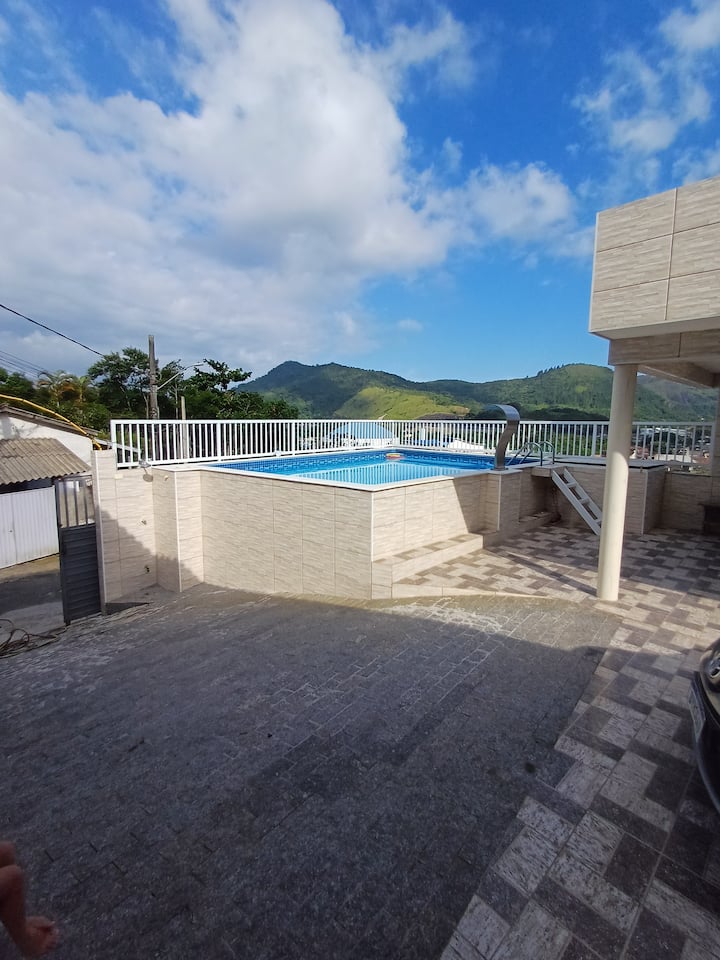 Casa Com Piscina - Caraguatatuba