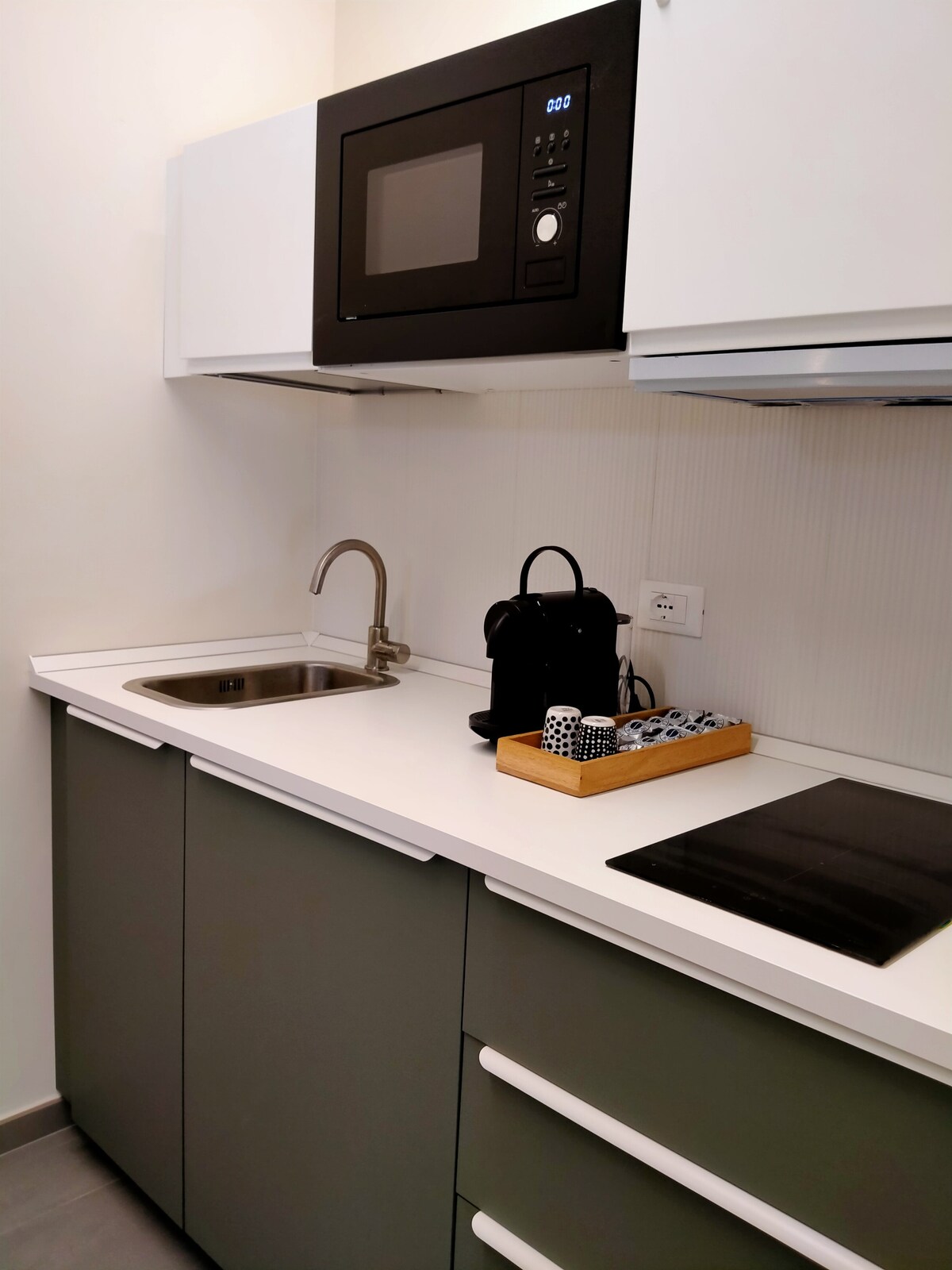 Leistungsstarkes Airbnb: the sea in the center, studio 2. in Pescara