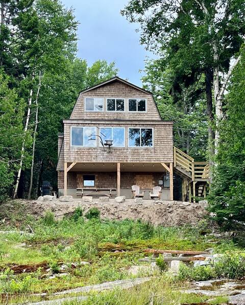 Summer Harbor Cabin