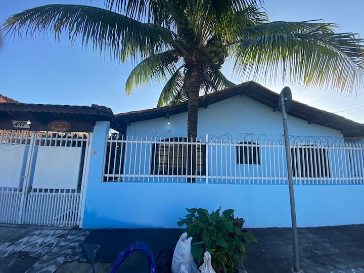 Casa Espaçosa Próximo A Praia – Temporada - Praia Grande