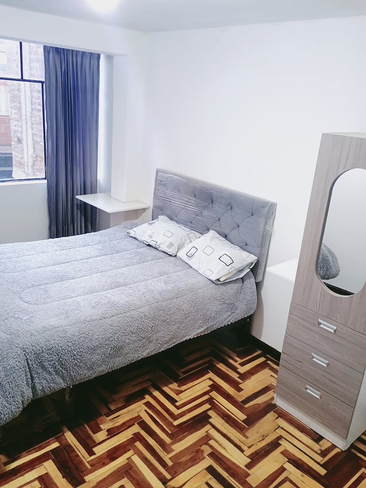 ЦЕЛОСЕН КРЕВЕТ