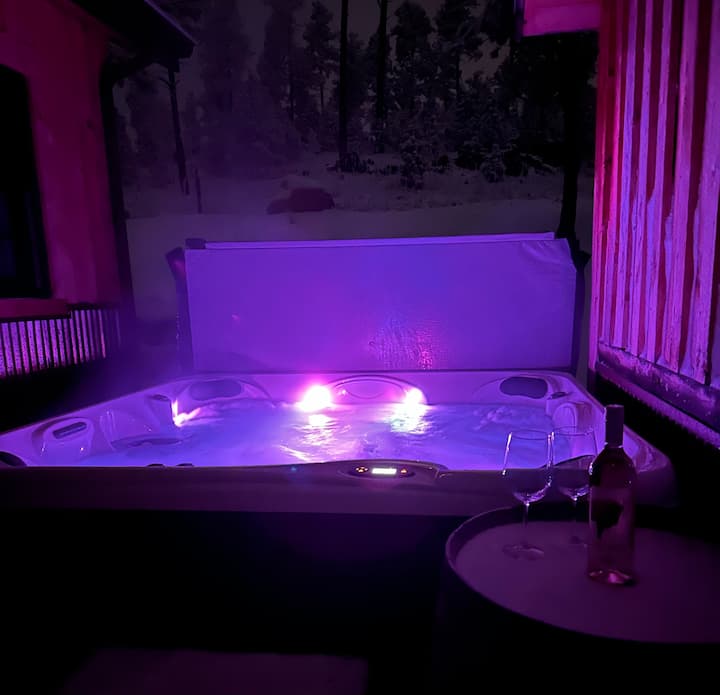 Black Hills Hideaway with Private Hot Tub