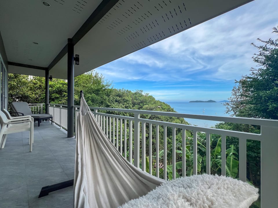 Vista del Mar, a sea-view bungalow on Cape Panwa, Ao Yon, Phuket, Thailand, photo 1 of 10