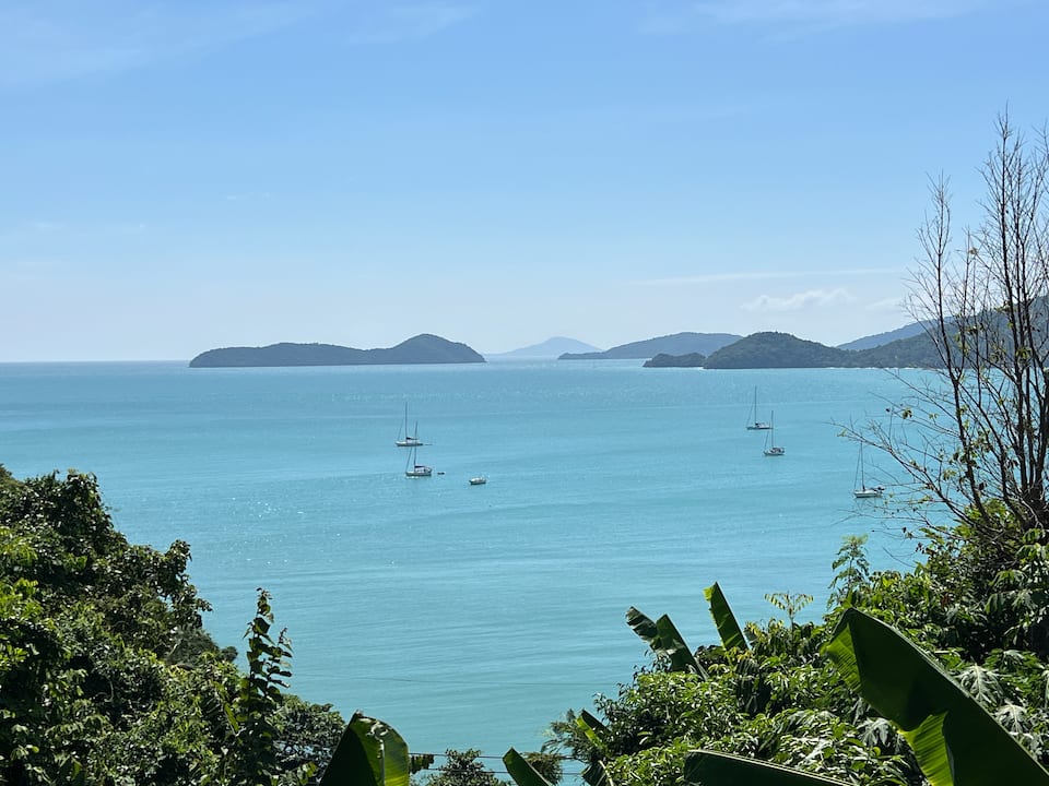 Vista del Mar, a sea-view bungalow on Cape Panwa, Ao Yon, Phuket, Thailand, photo 5 of 10