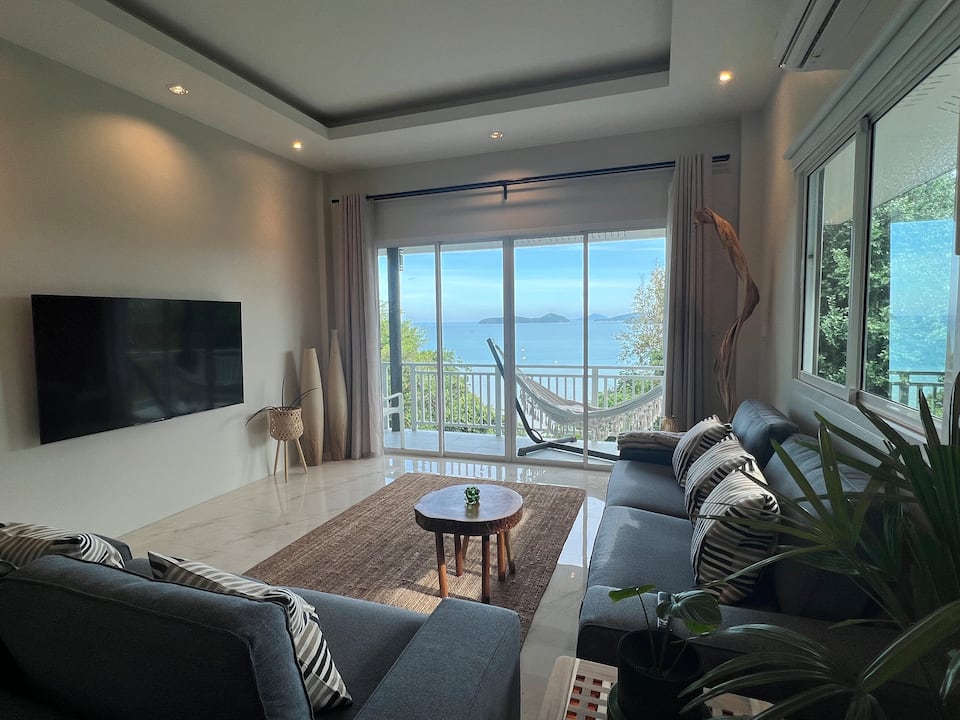 Vista del Mar, a sea-view bungalow on Cape Panwa, Ao Yon, Phuket, Thailand, photo 9 of 10