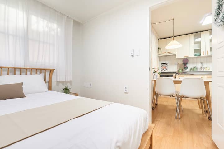 საძინებელი 1