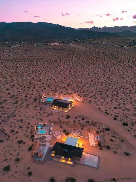 2 Homes-Views-Pools-Spas-11 Beds-5 Bdrms-6baths