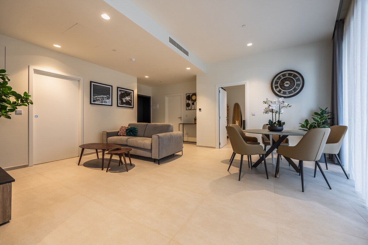 Luxury apartment in the prestigious Mercury Tower