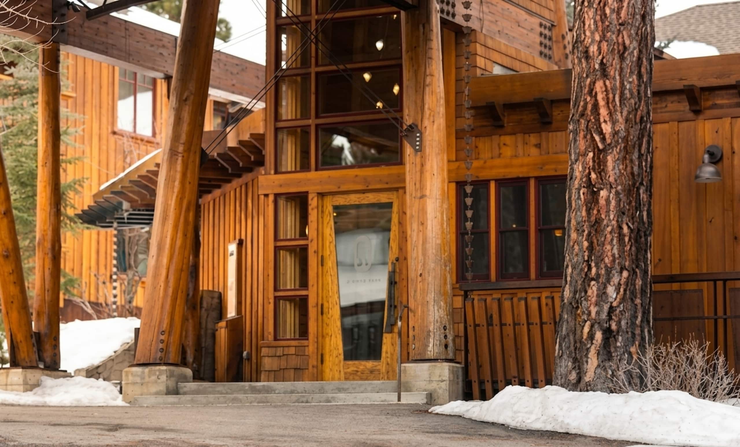2 Hotel Rooms Near Lake Tahoe & Skiing - Photo 24