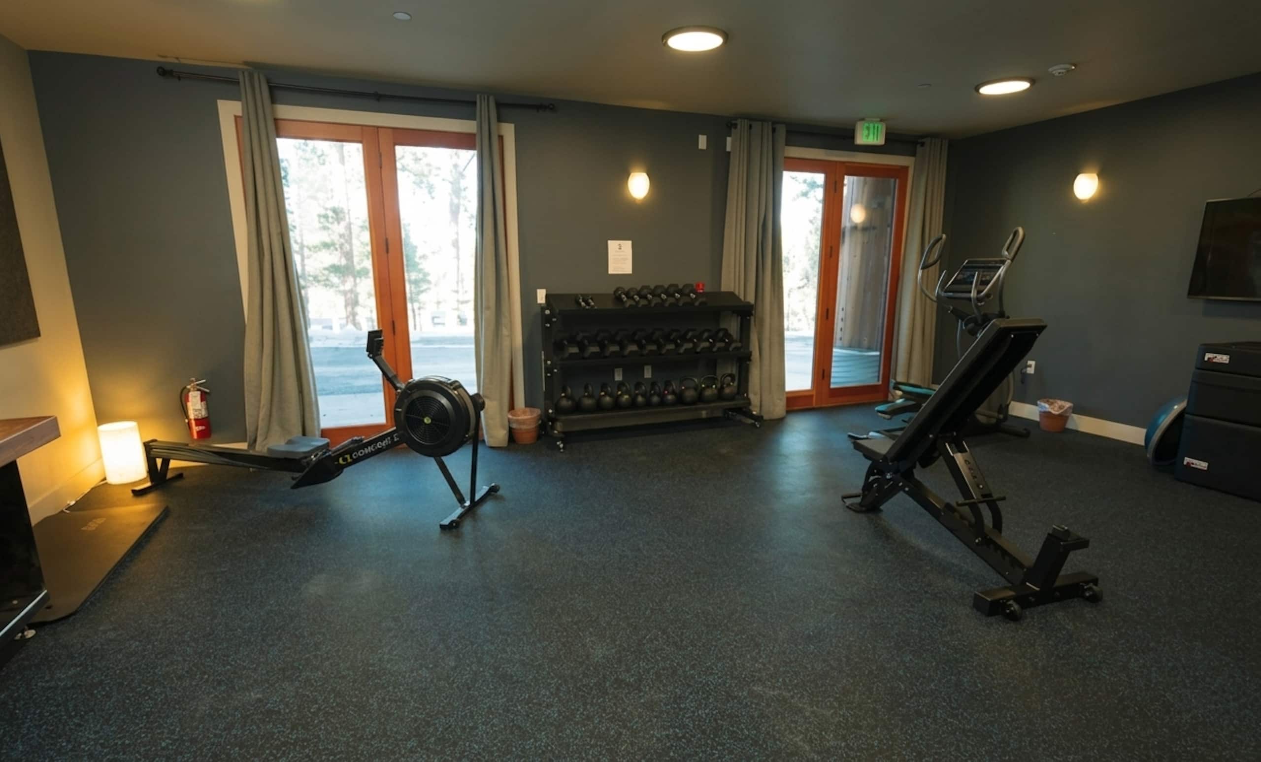 2 Hotel Rooms Near Lake Tahoe & Skiing - Photo 13