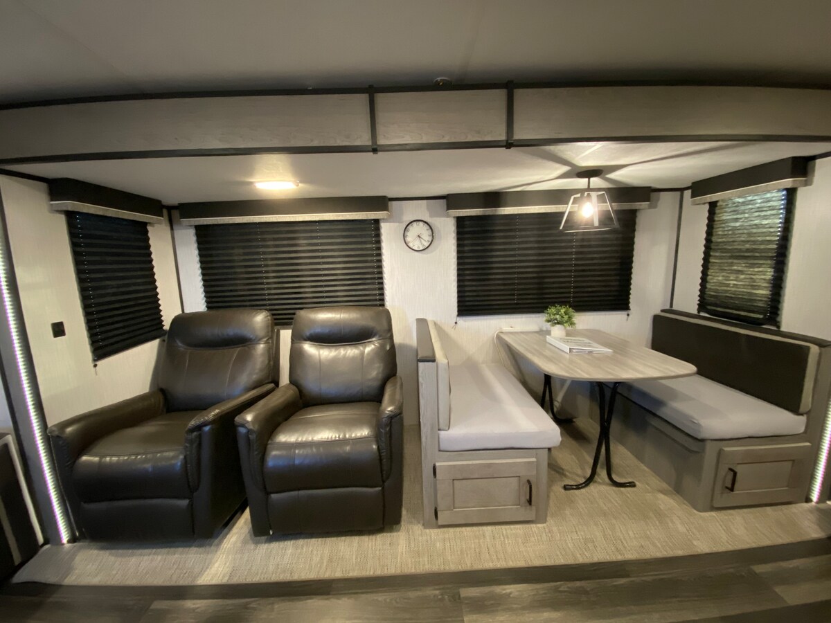 Popular Airbnb listing: Glamping near Chiricahua National Monument in Sierra Vista / Douglas