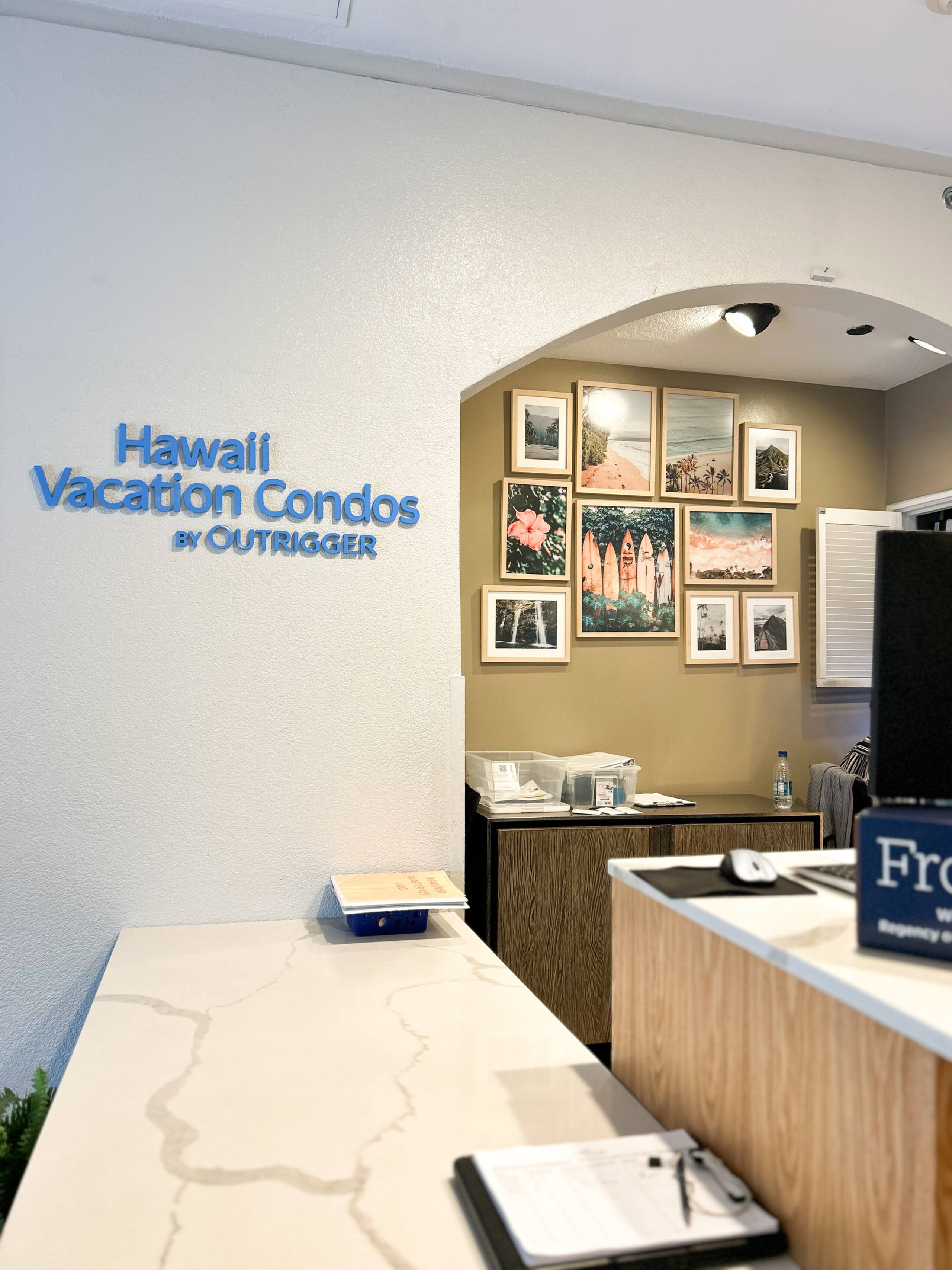 Waikiki Beachwalk | Beach 3 min walk | Kitchen - Image 42