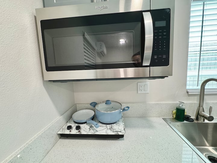 New Remodeled Private Studio 4144-7 - エルモンテ, CA