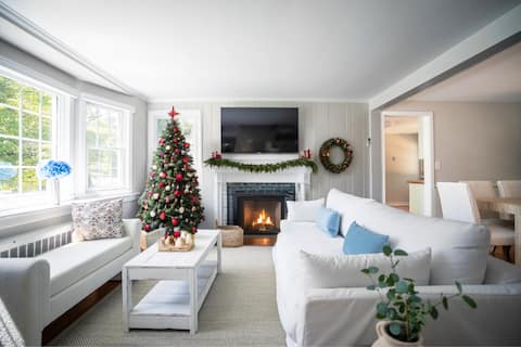 Norwalk/Westport Border, Near Calf Pasture Beach