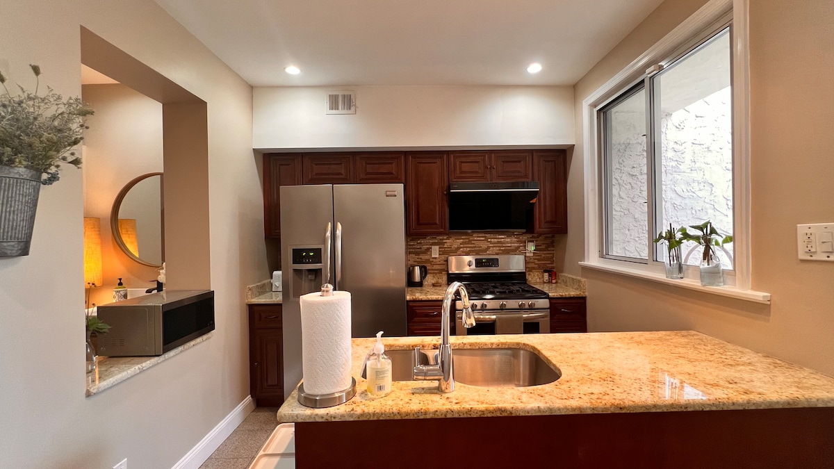 Hidden Gem Townhome