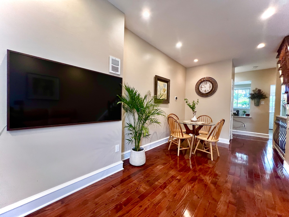 Hidden Gem Townhome
