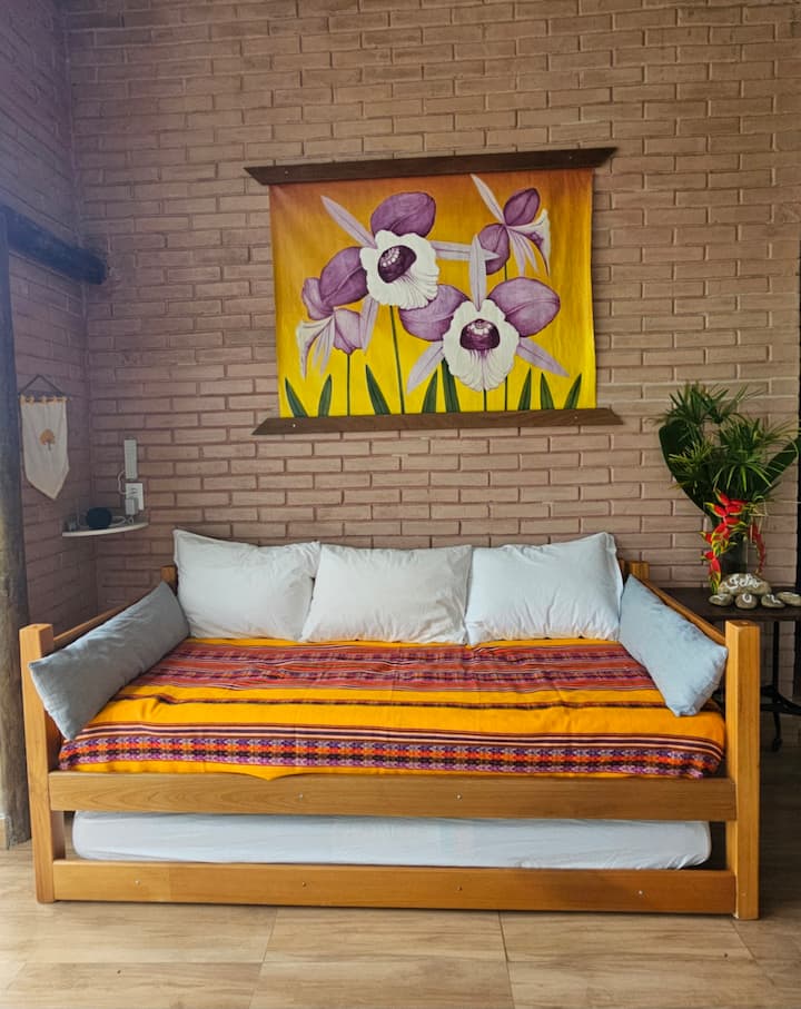 sofá cama con cama secundaria