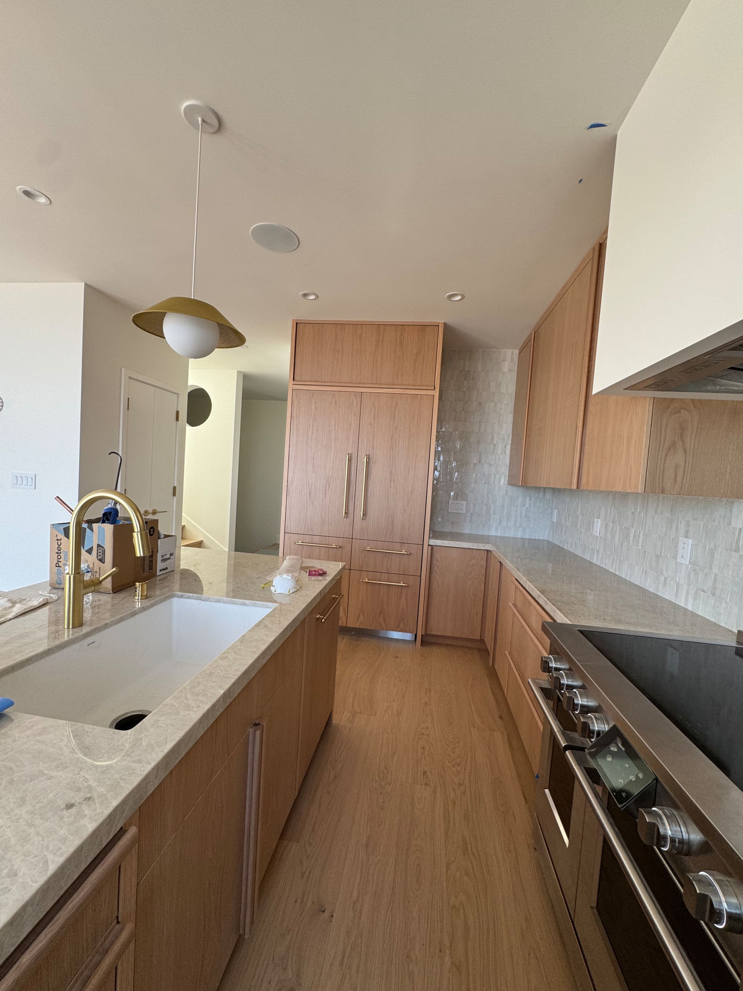 Home in San Francisco · ★5.0 · 5 bedrooms · 5 beds · 3.5 baths - Image 21