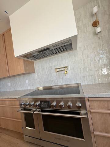 New Construction 5 bed 3.5. Ocean views! gallery image 3