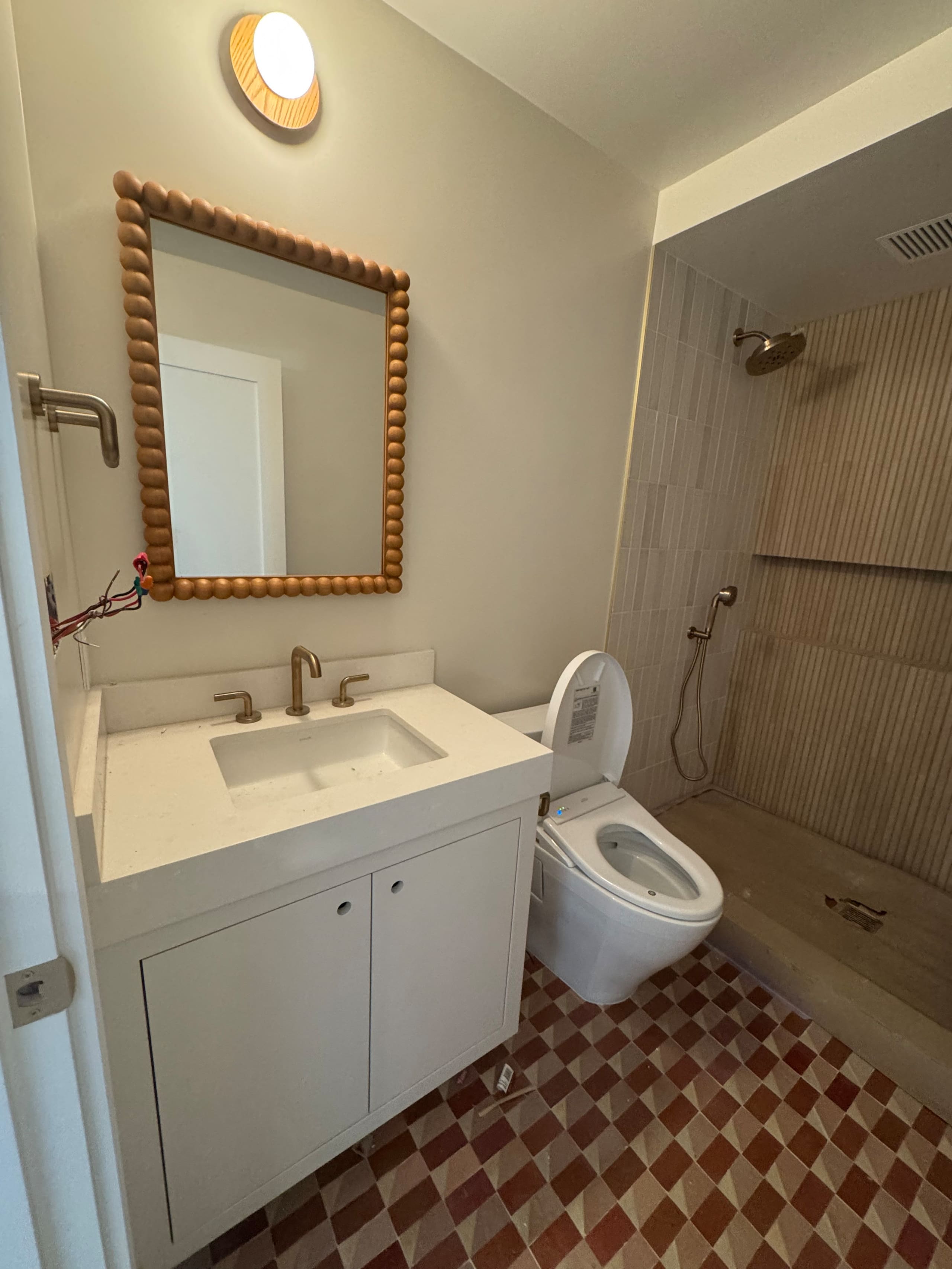 Home in San Francisco · ★5.0 · 5 bedrooms · 5 beds · 3.5 baths - Image 48