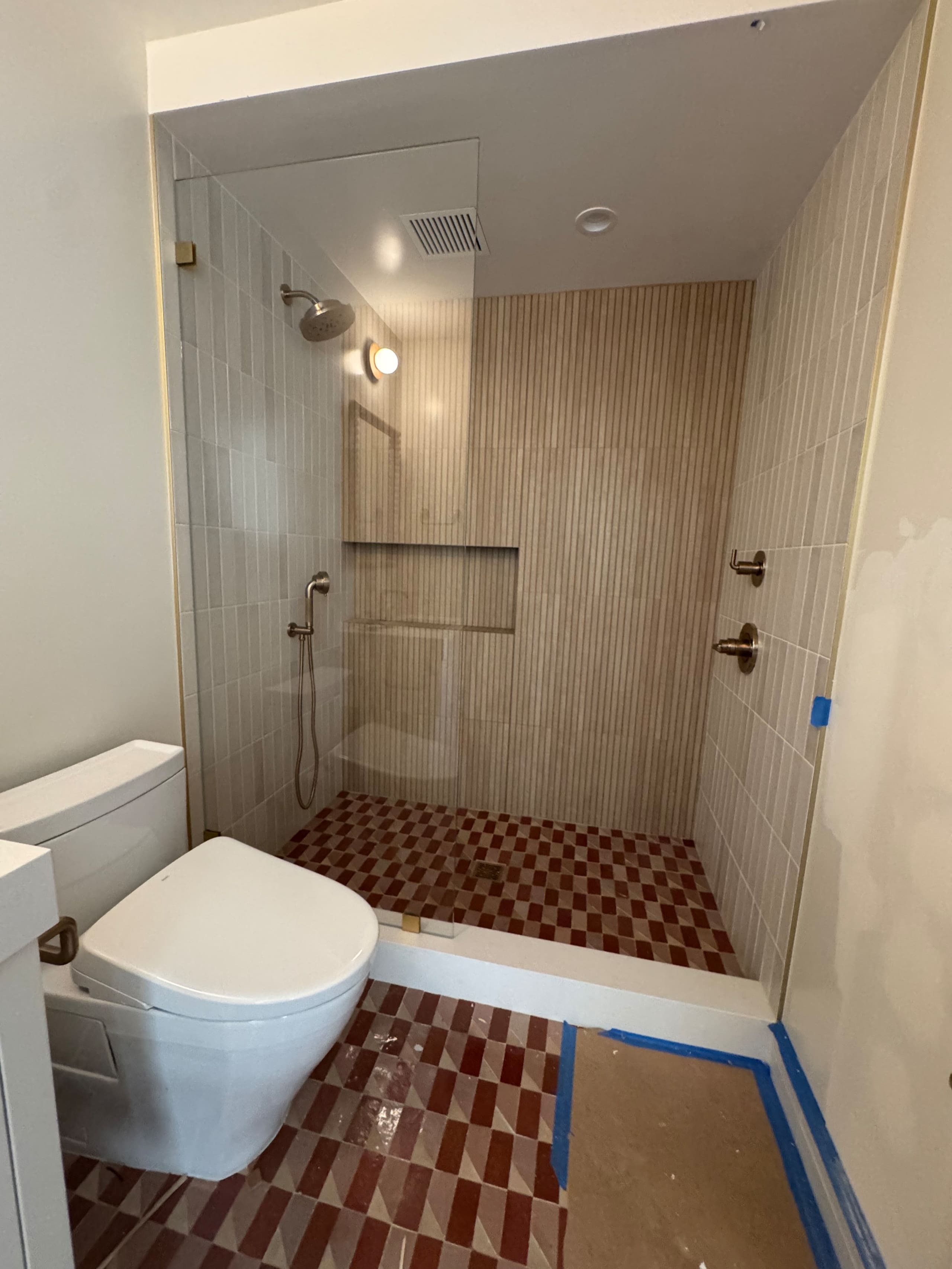 Home in San Francisco · ★5.0 · 5 bedrooms · 5 beds · 3.5 baths - Image 51
