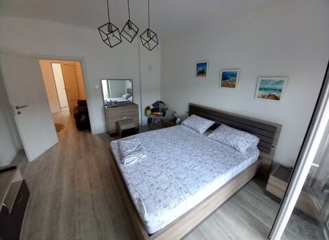 Three bedroom apartment in Kumbor