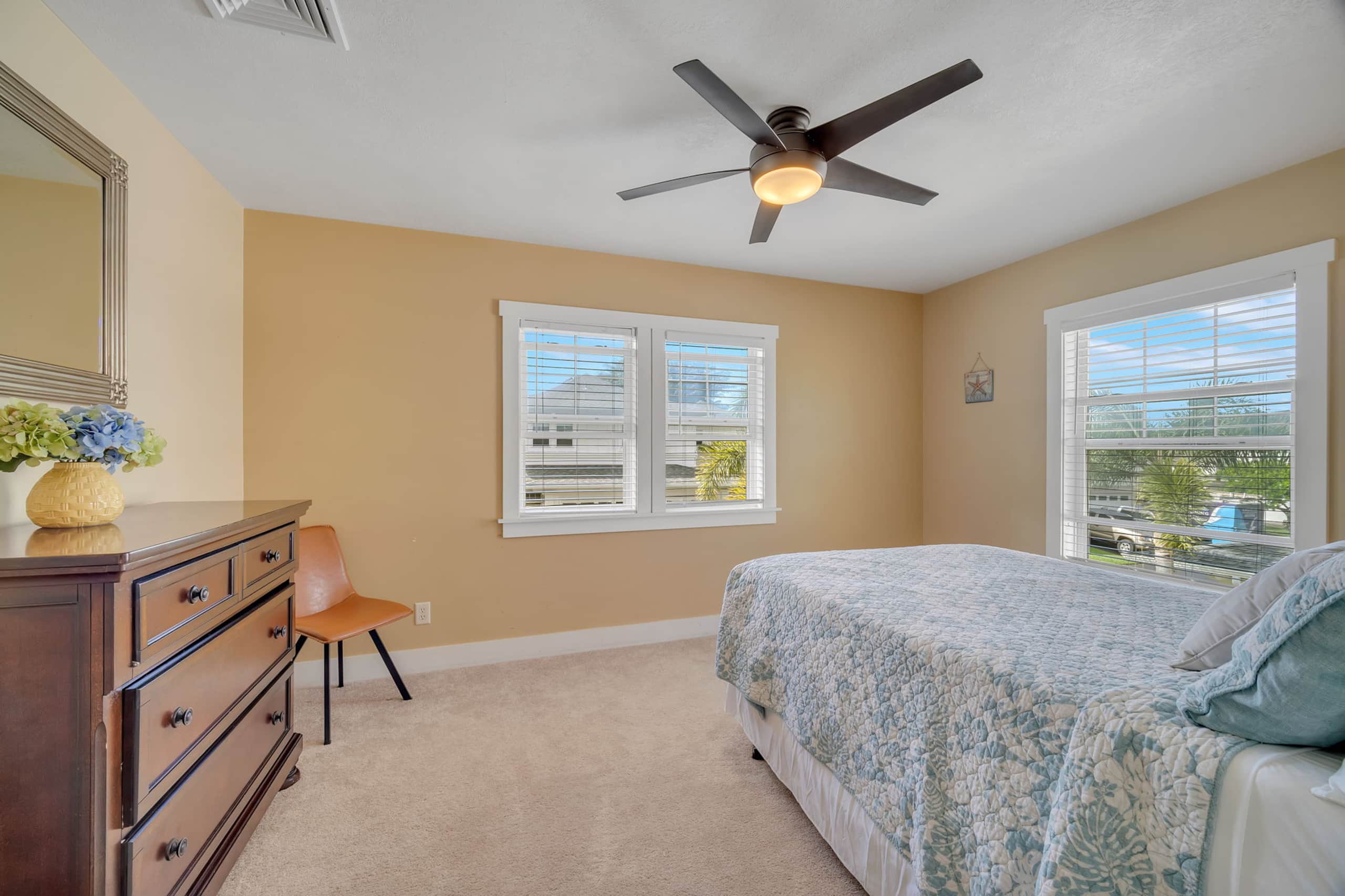 Home in Princeville · ★4.91 · 3 bedrooms · 3 beds · 3 baths - Image 28