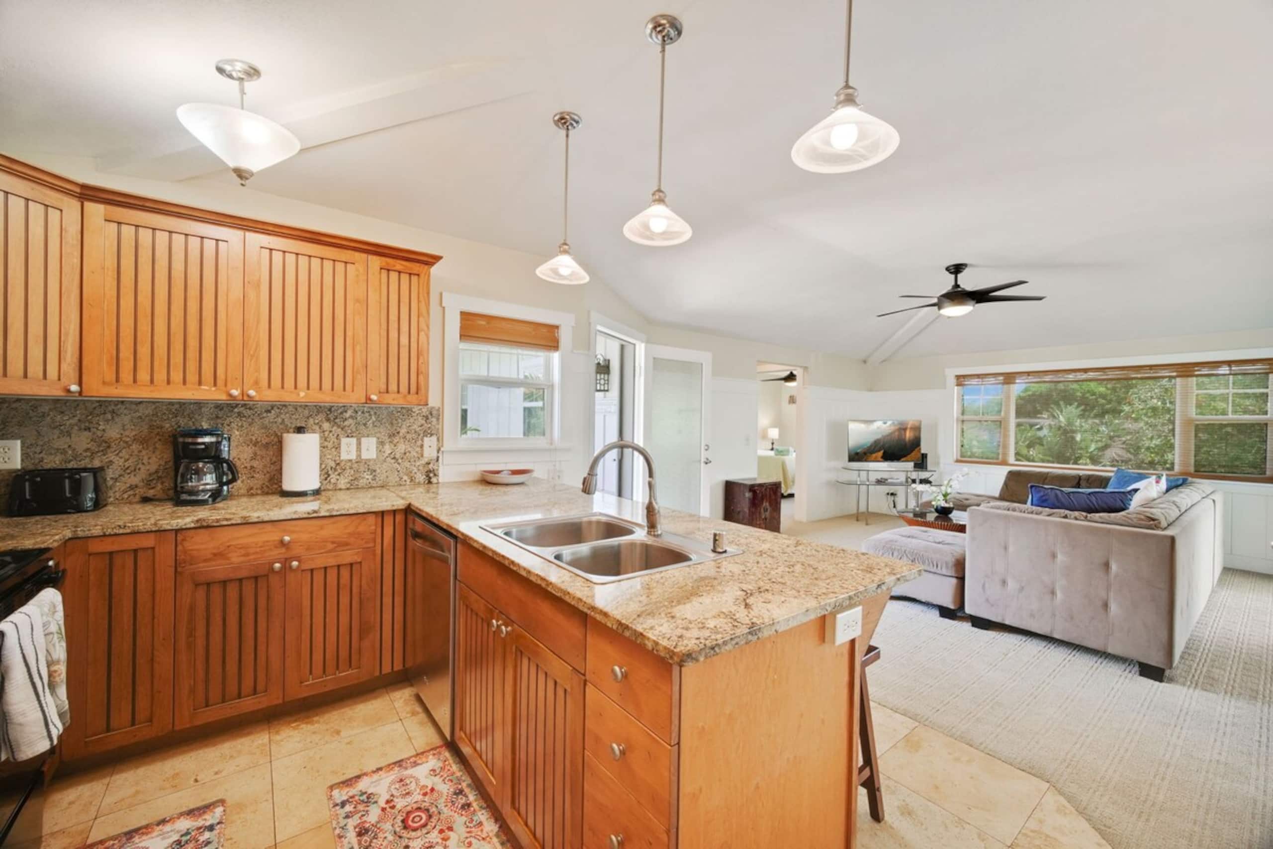 Home in Princeville · ★4.91 · 3 bedrooms · 3 beds · 3 baths - Image 17