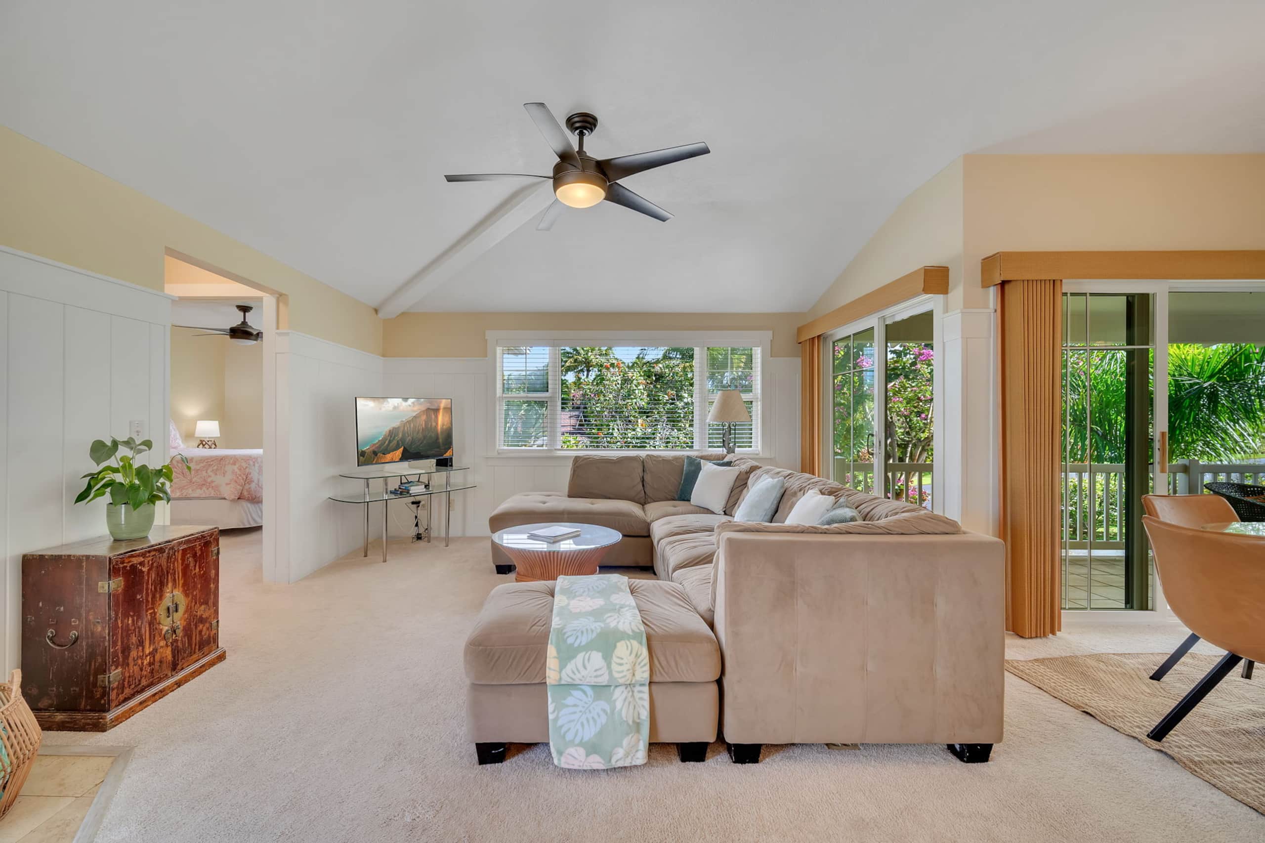 Home in Princeville · ★4.91 · 3 bedrooms · 3 beds · 3 baths - Image 11