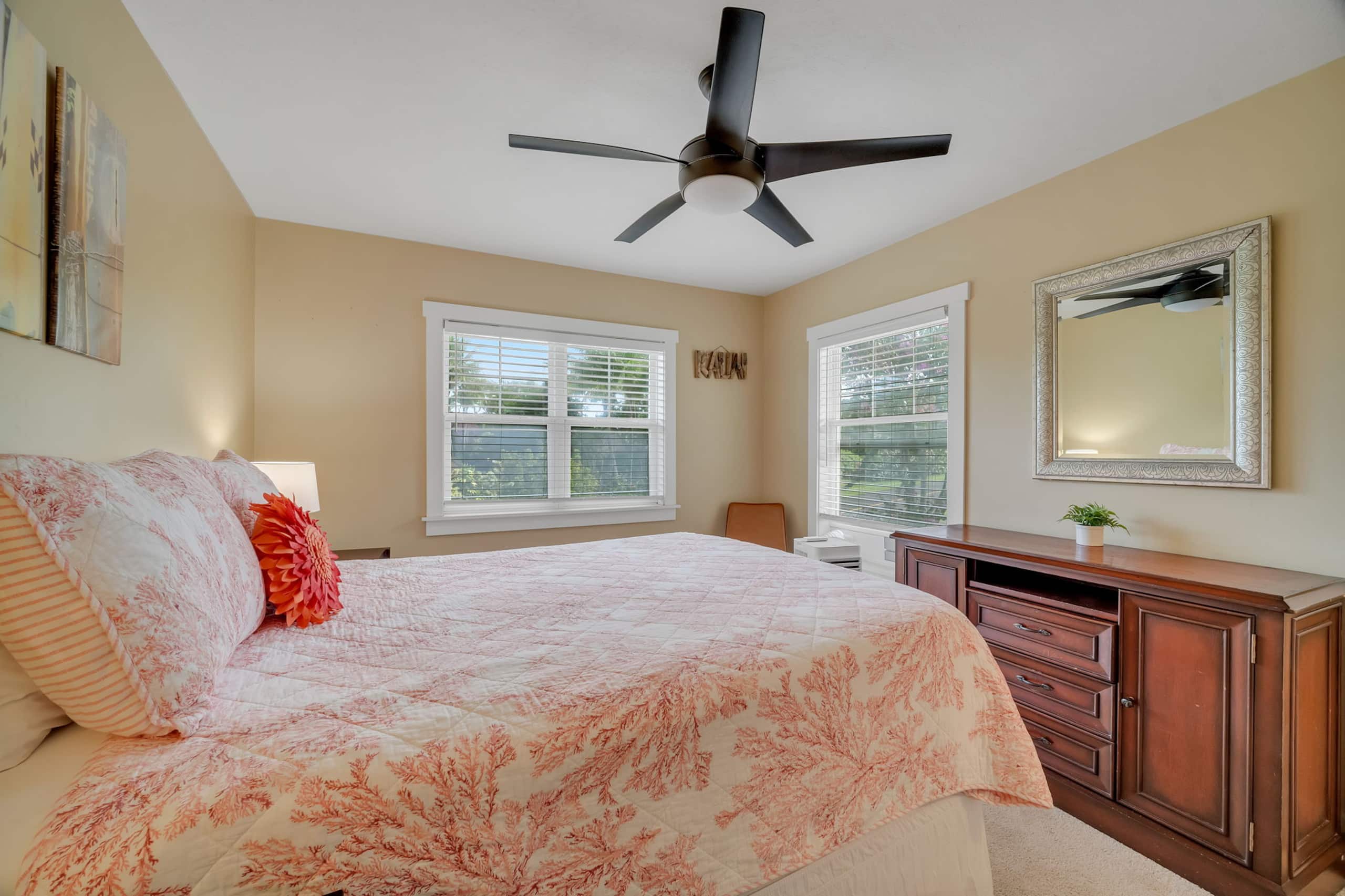 Home in Princeville · ★4.91 · 3 bedrooms · 3 beds · 3 baths - Image 25